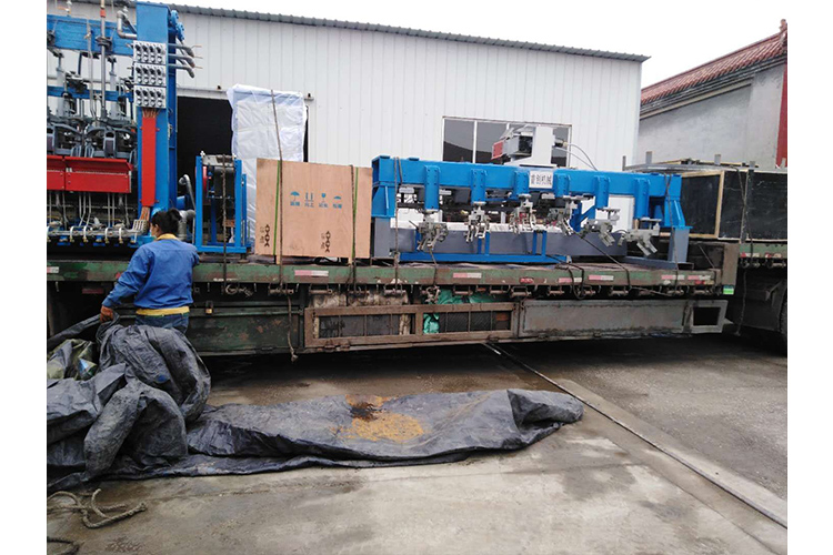 行列機(jī)，供料機(jī)發(fā)貨